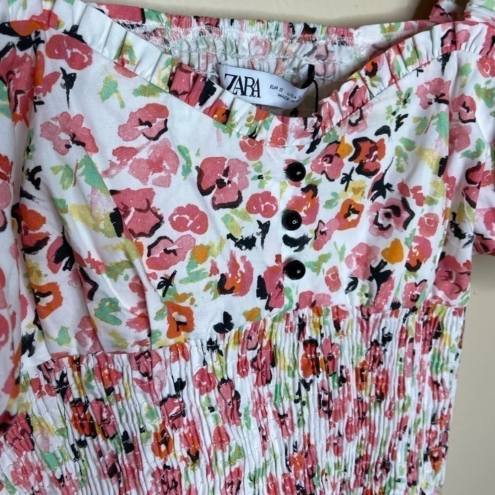 NWT Zara Print Puff Sleeve Floral Top size Small cottagecore prairie